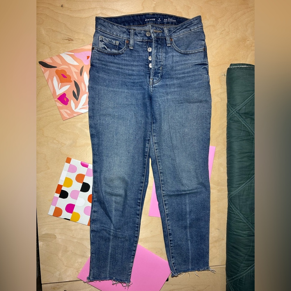 Old Navy Medium Wash Ankle Jeans